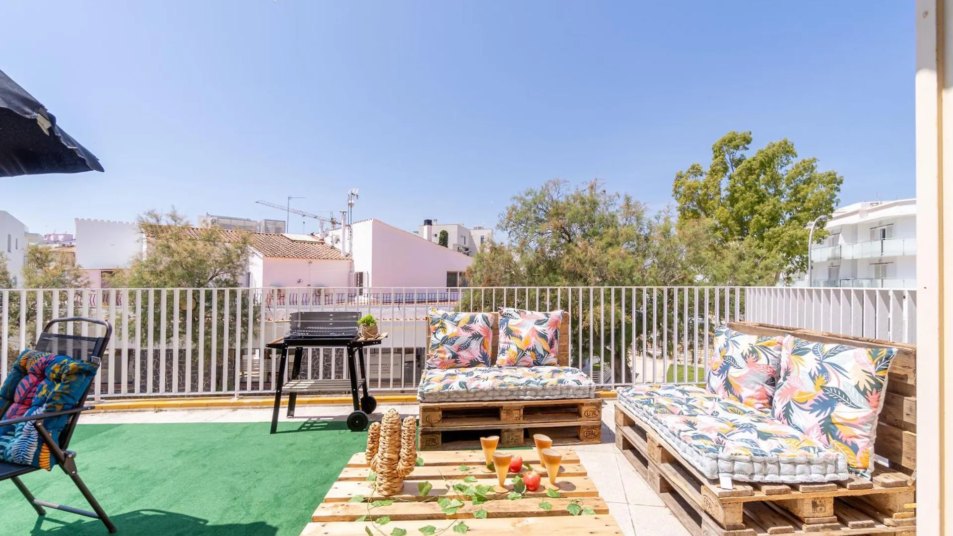 Xx-Salatar Beach Chill In Roses, 2 Minutes Walking To Beach, Fibre Wifi 0*, Roses Spanje